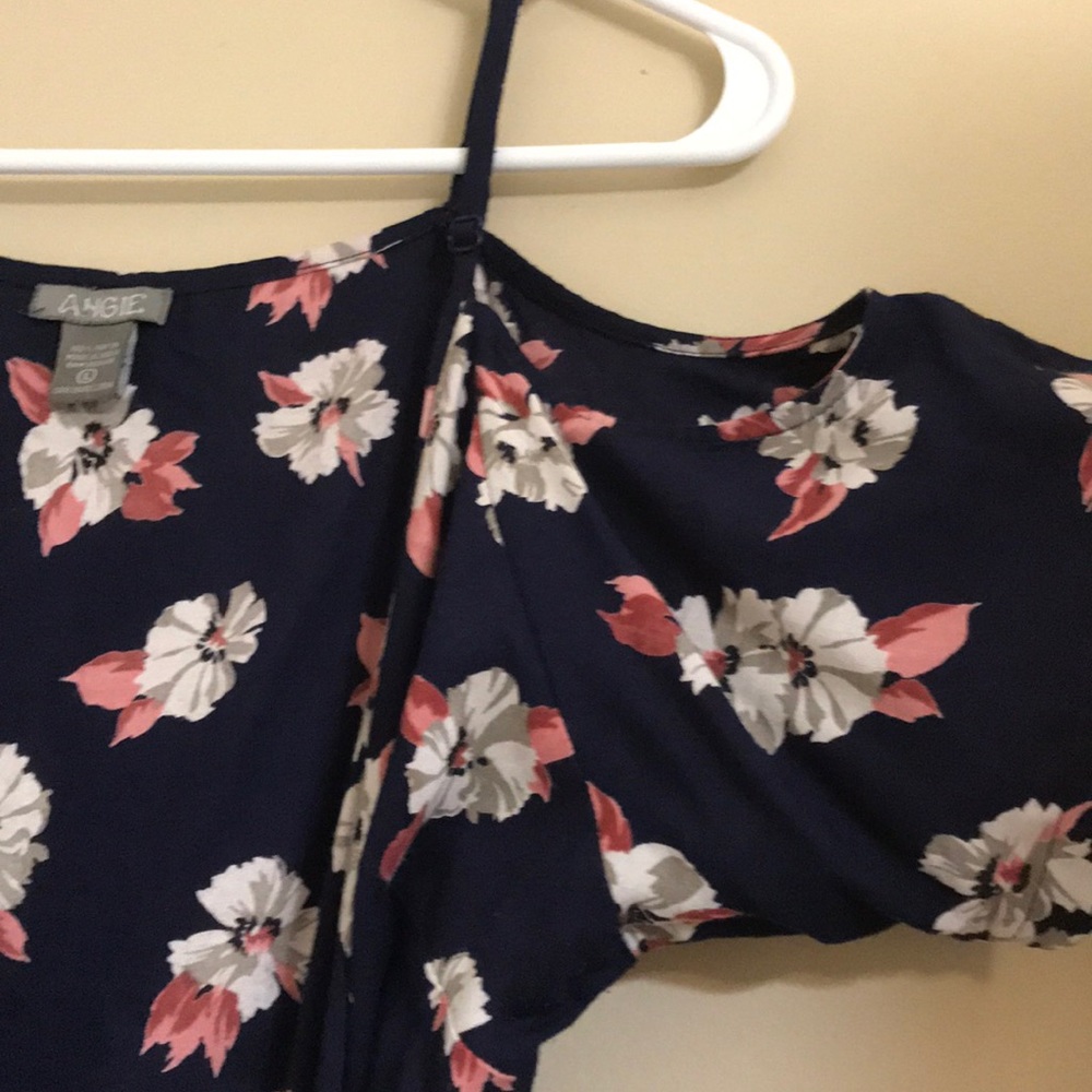 Dress - Picture 4 of 4